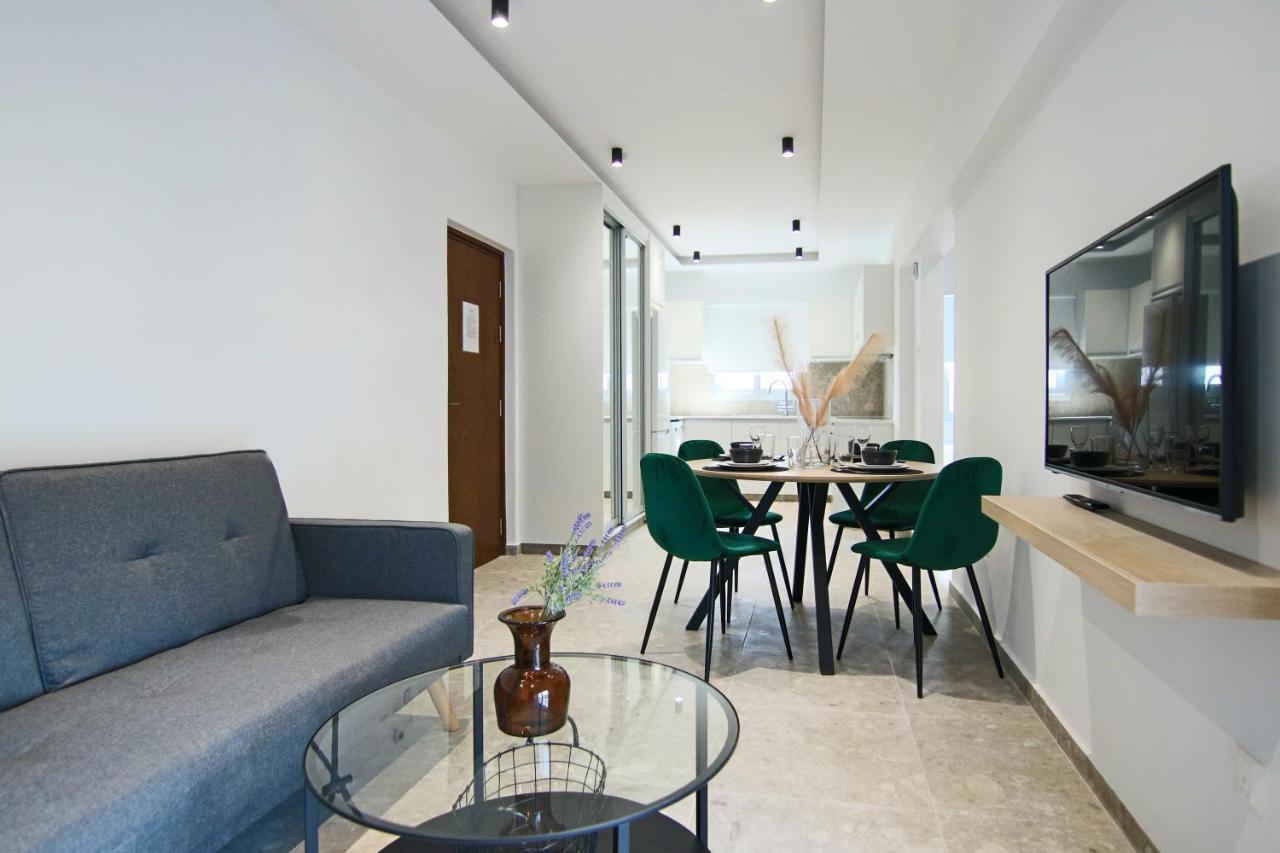 Apartamento Phaedrus Living: Seaside Luxury Flat Lighthouse 69 Paphos Exterior foto
